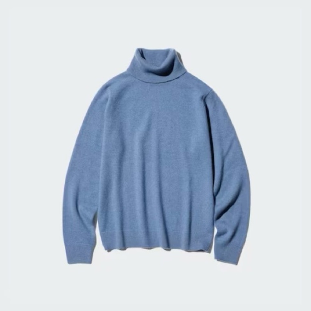 Uniqlo cashmere Turtleneck Sweater